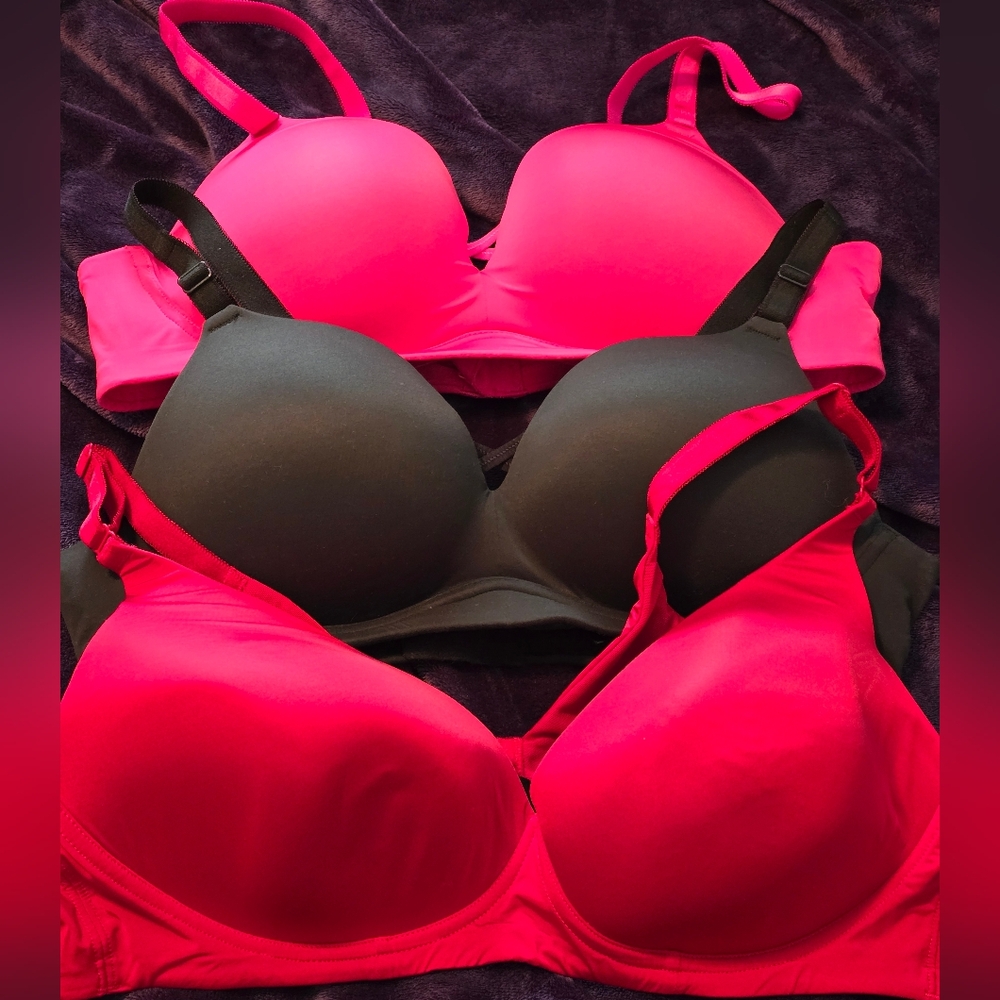 40B Torrid bras WIRE FREE